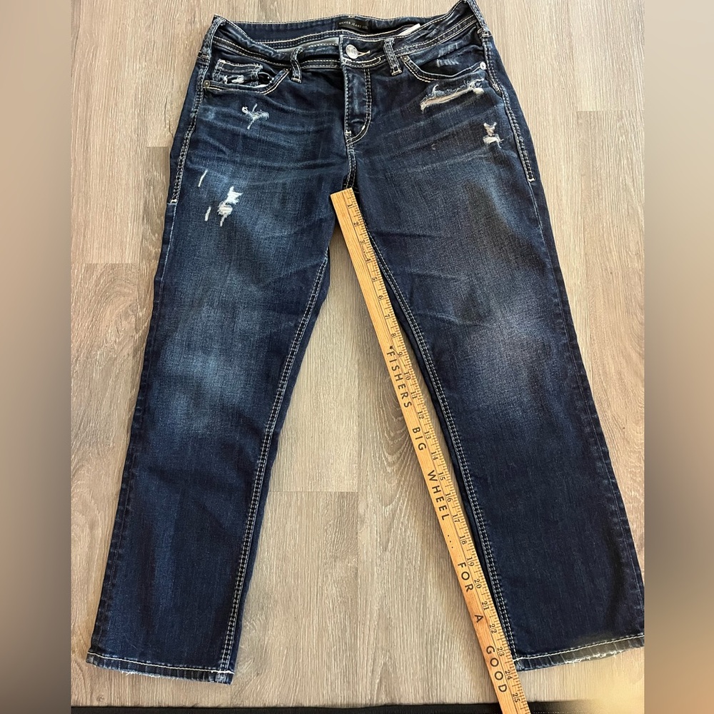 Silver jeans suki capris size 29z22